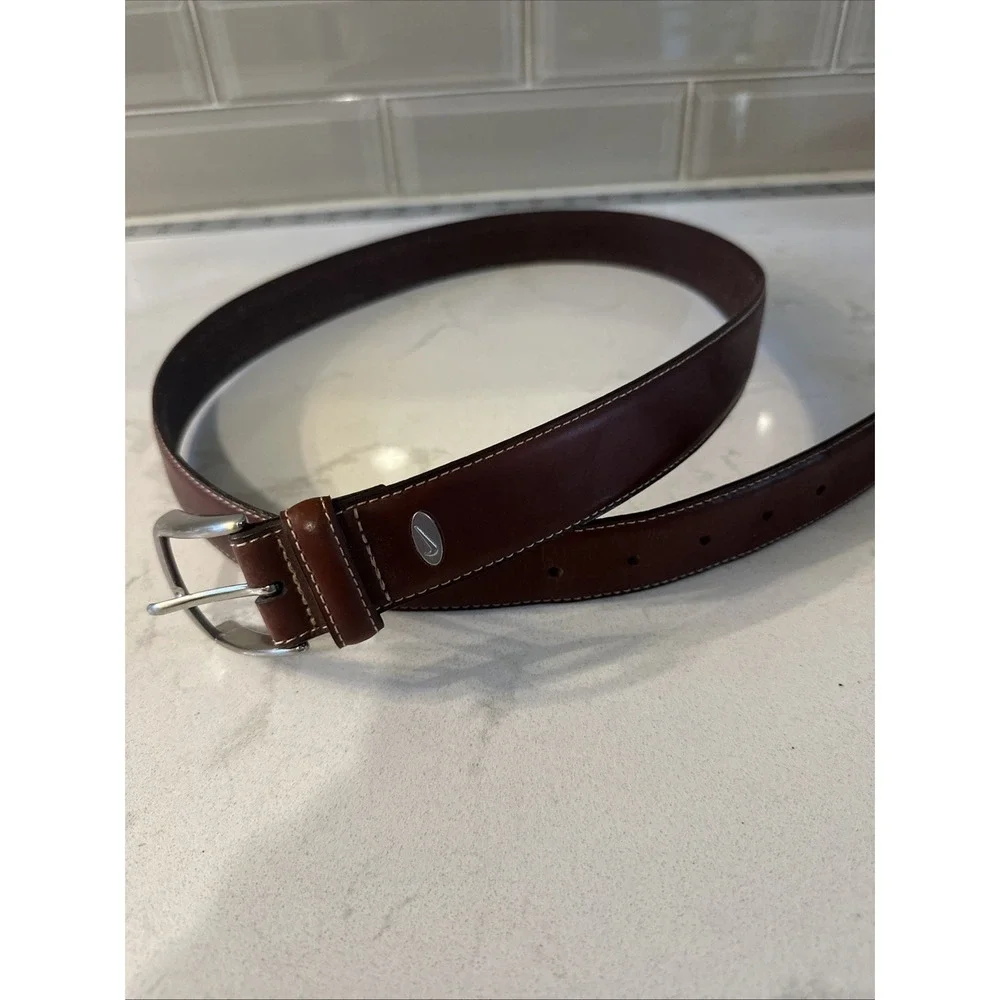 Nike Golf Men's Brown Leather Belt Size 40‎